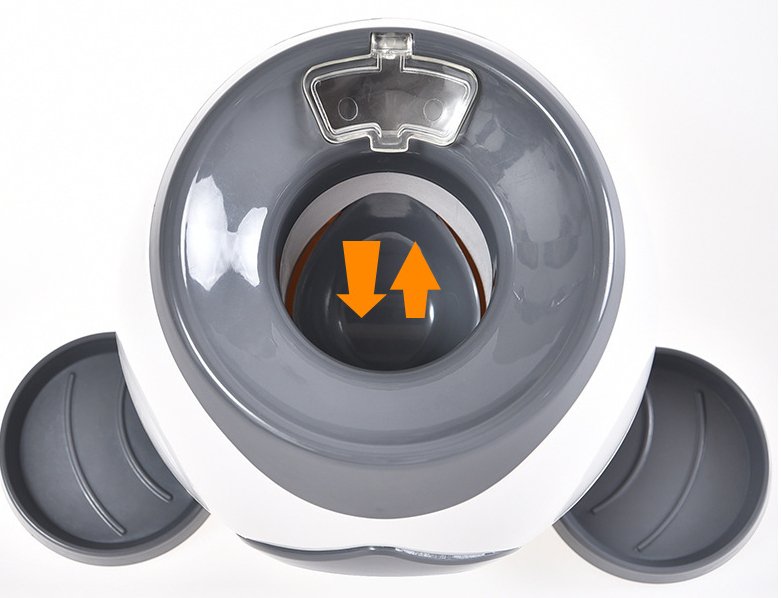 Smart Auto Ball Throwing Pet Feeder
